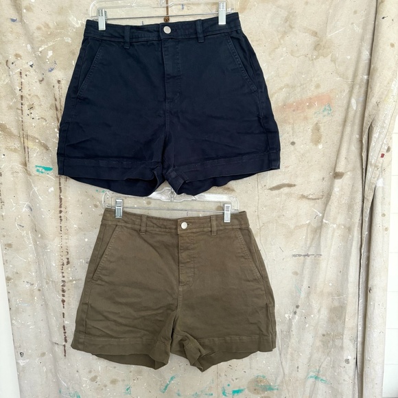 Bundle of Two Everlane the Utility Short, Olive and Navy - Picture 1 of 7